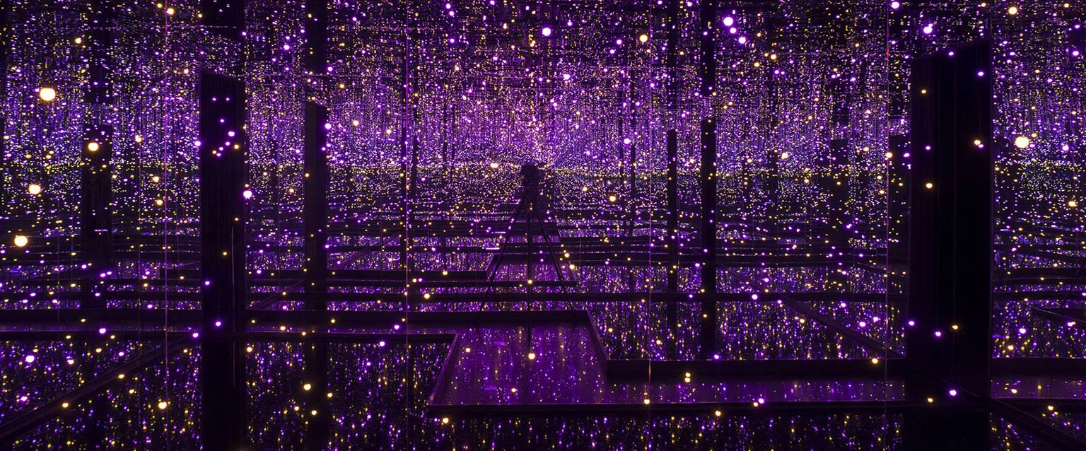 Infinity Mirrored Room — Filled with the Brilliance of Life