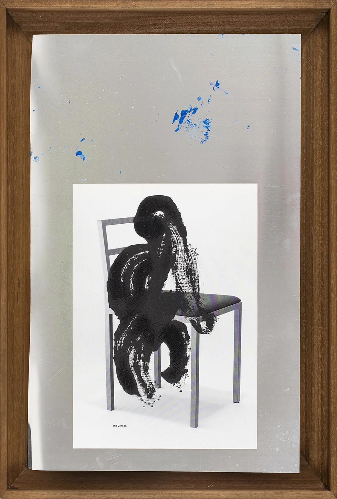 Modernissimo (Figure with no name on a chair with name)