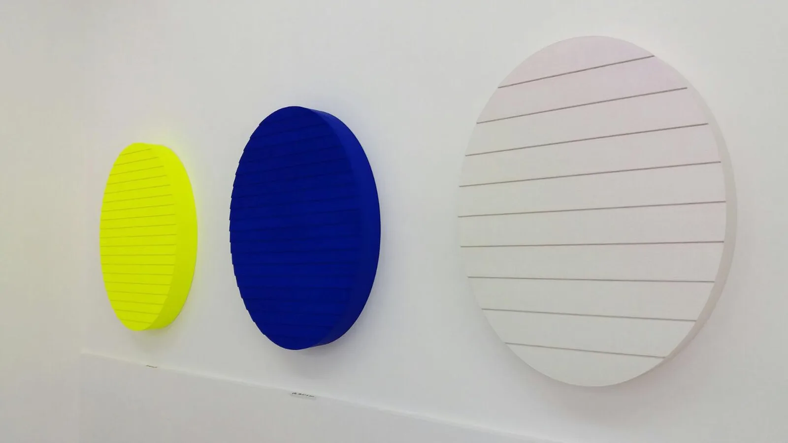 L'Iperspazio del colore/Hyperspace colours