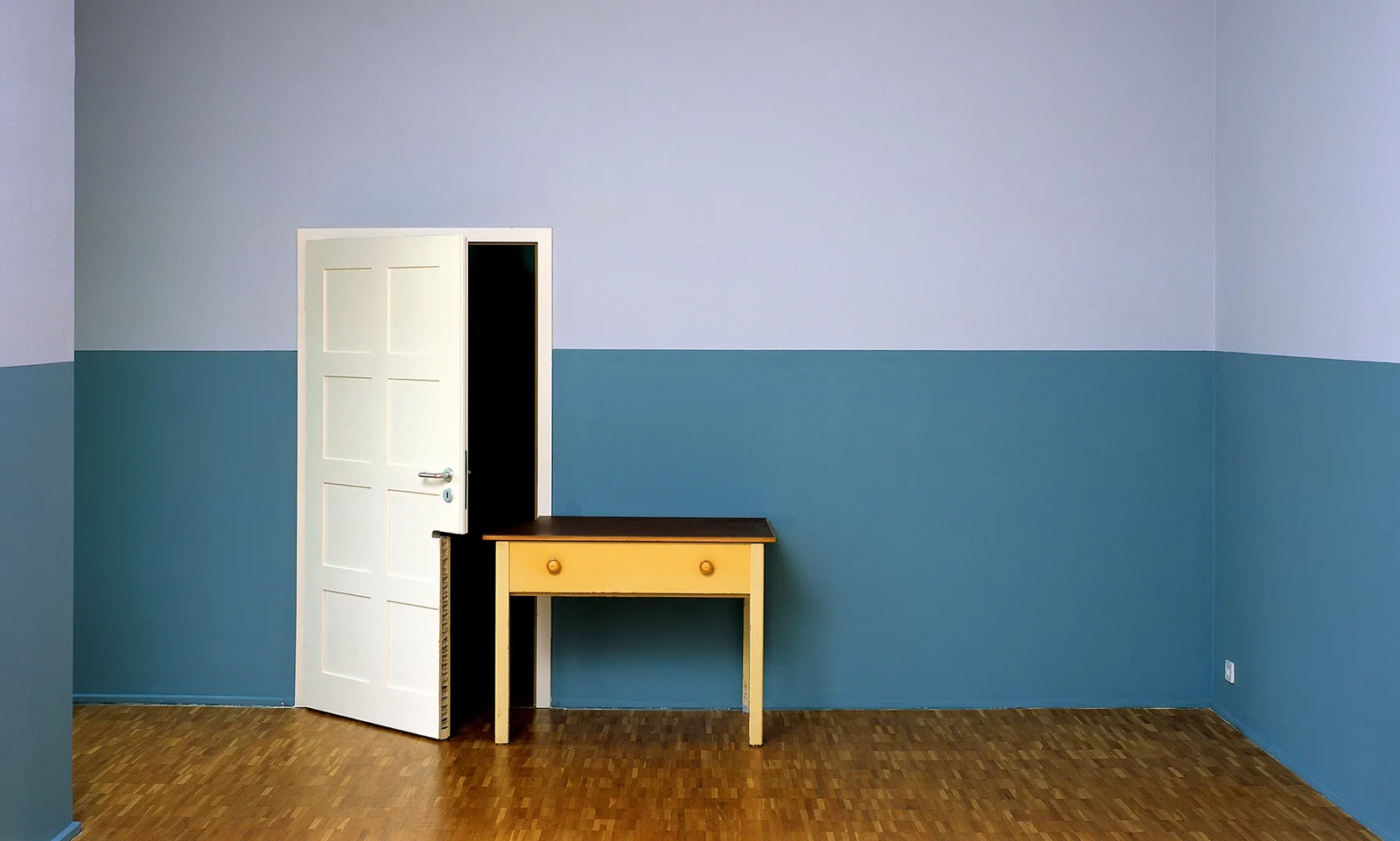 So Many Reasons…,   Courtesy SARIEV Contemporary Photo: Hans-Christian Schink