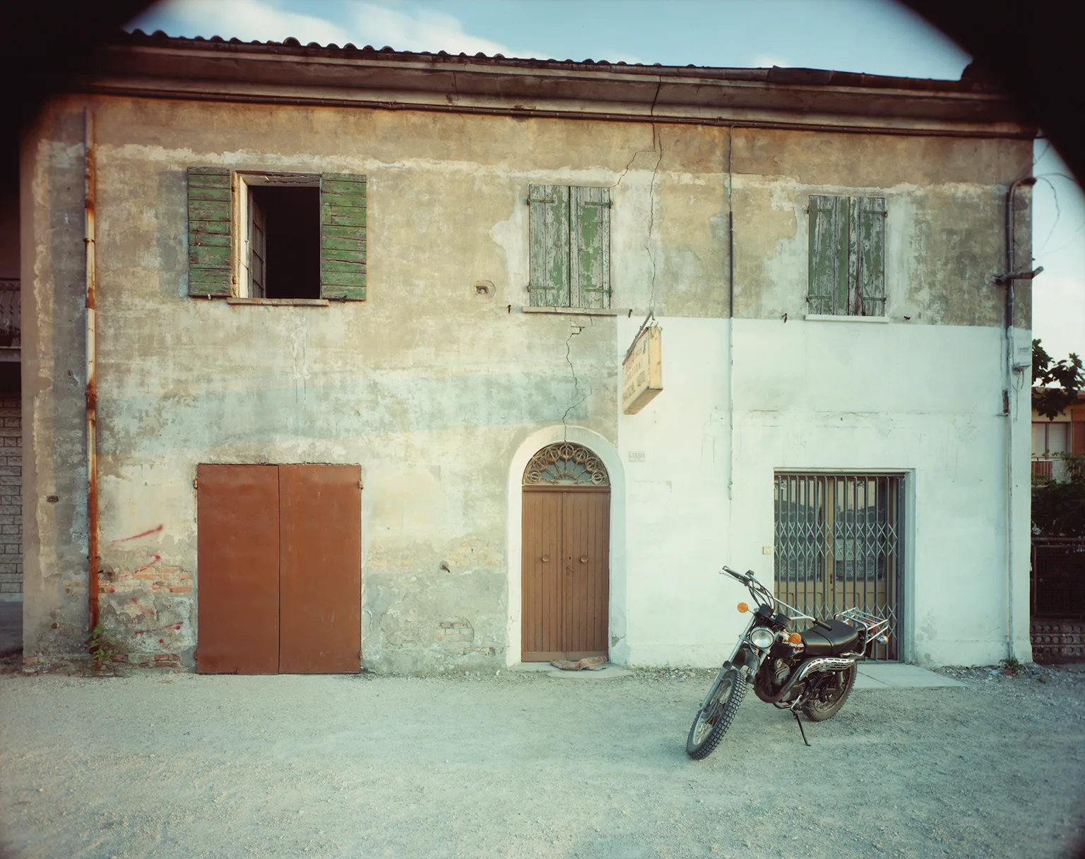 052 via Emilia, Madonna del Fuoco 1984