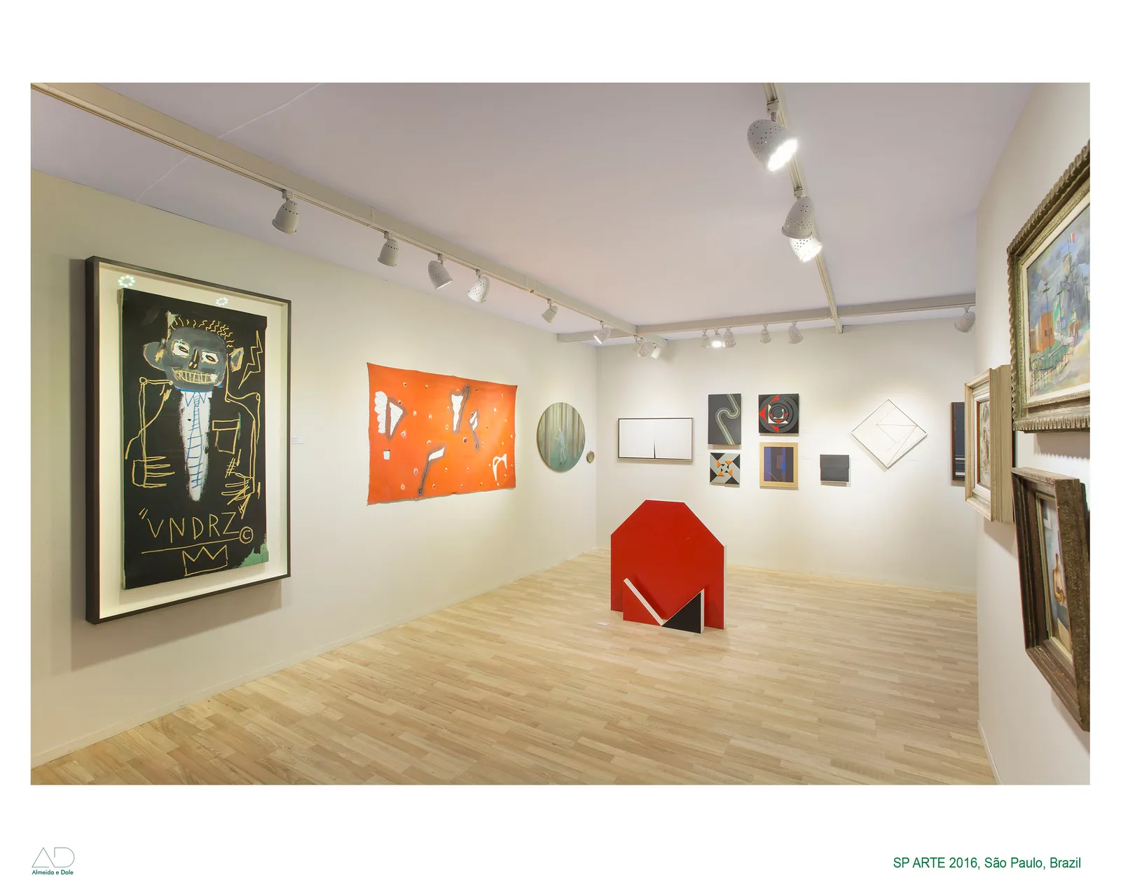 Almeida e Dale Galeria de Arte