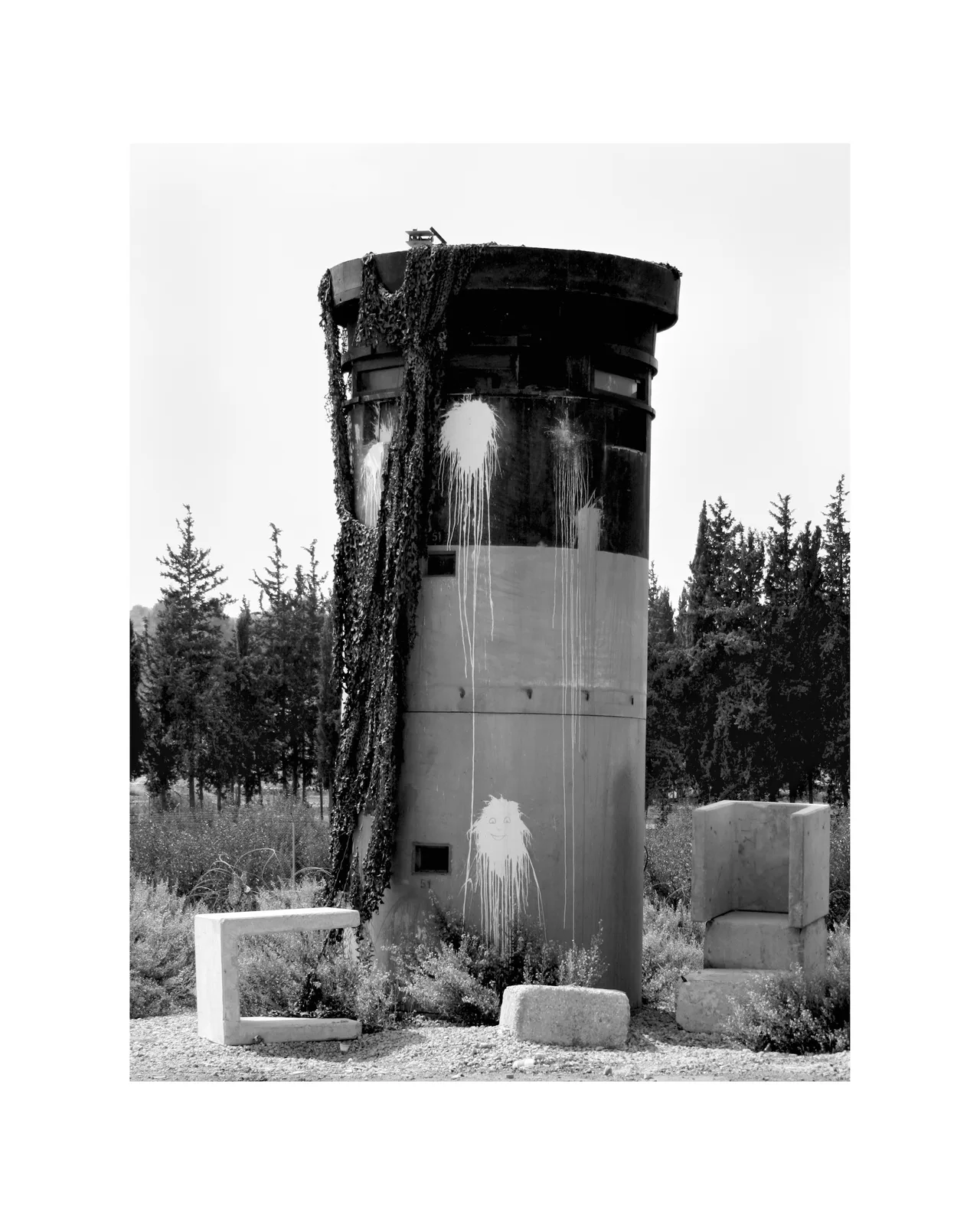 Watchtowers, Plate 04