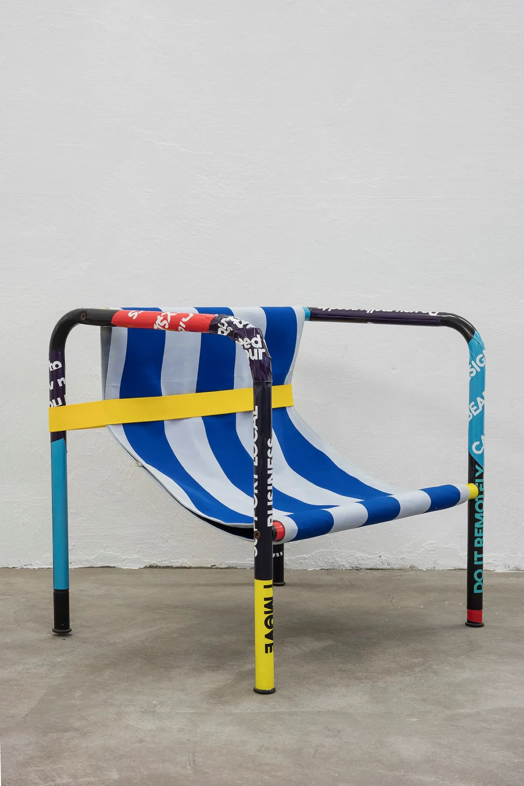 Fabric armchair, modified by tappezzeria Sartor Orlando and Giorgio, KIM1995 claim stickers, Milan, 2018. 4,36 tons.