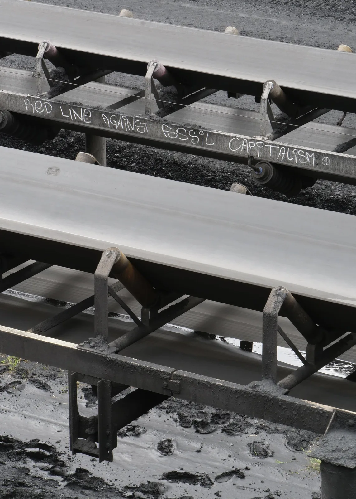 Red Line Against Fossil Capitalism