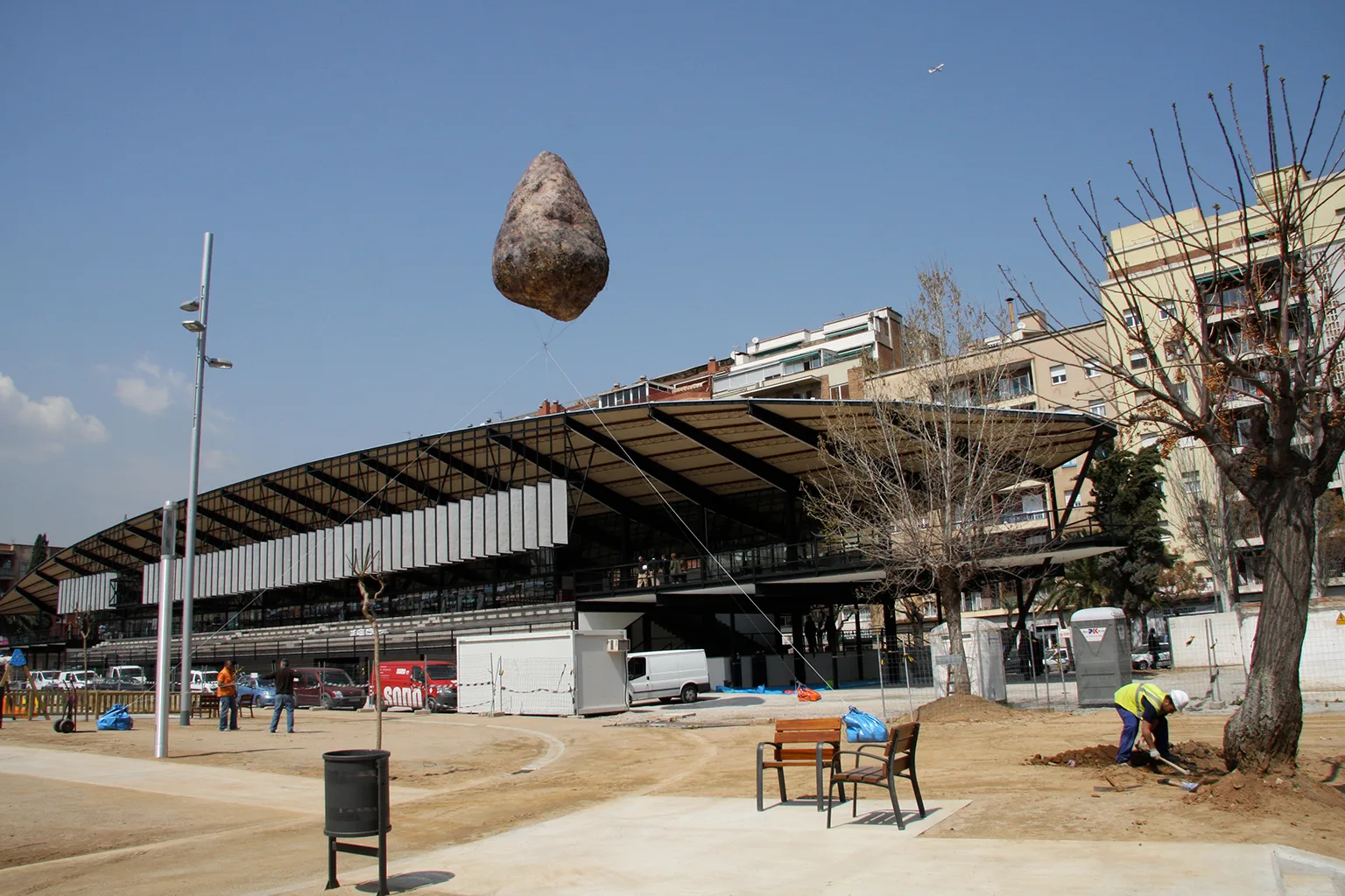 Dispersió de la primera pedra