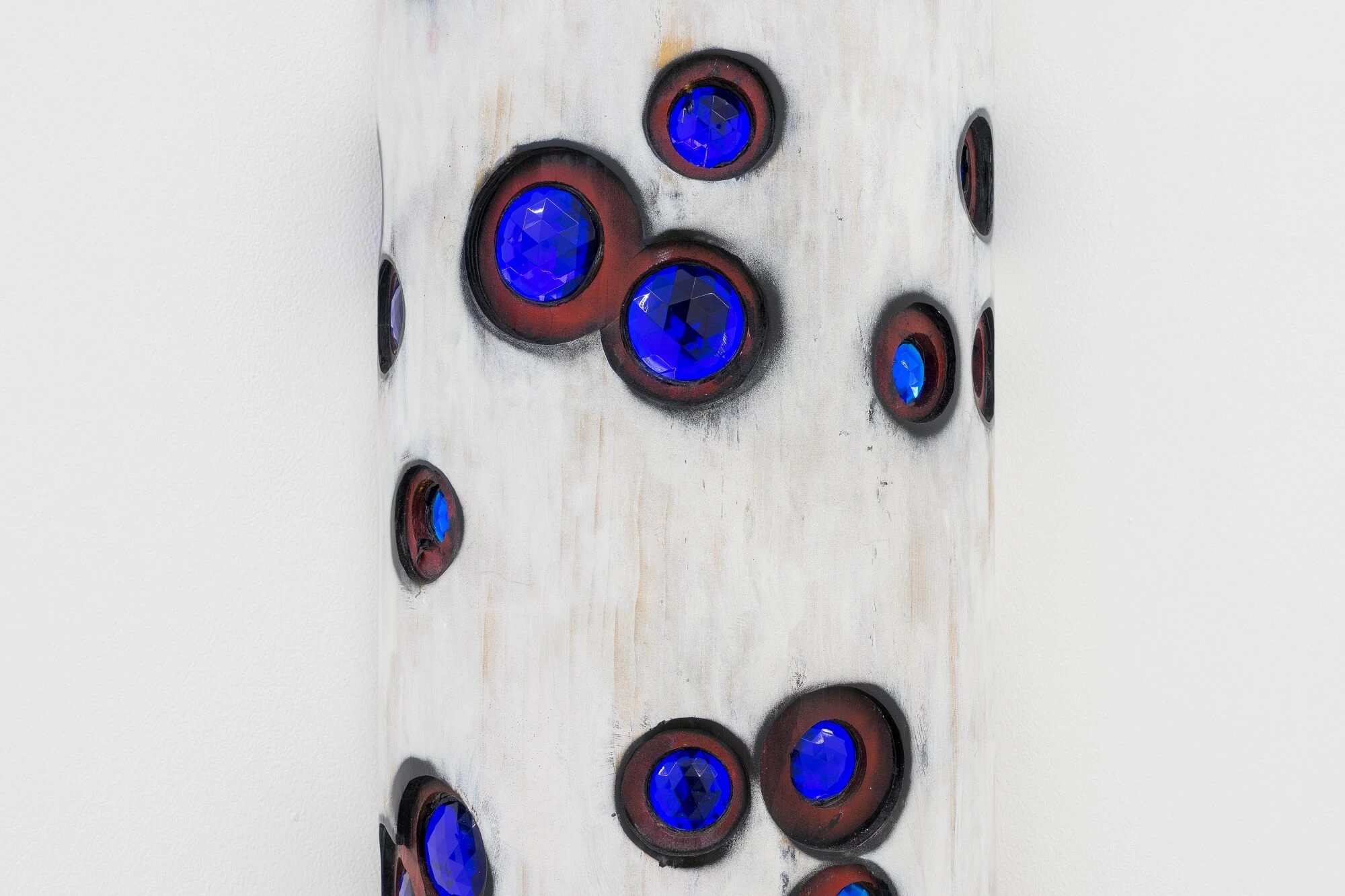 Robber's Eyes