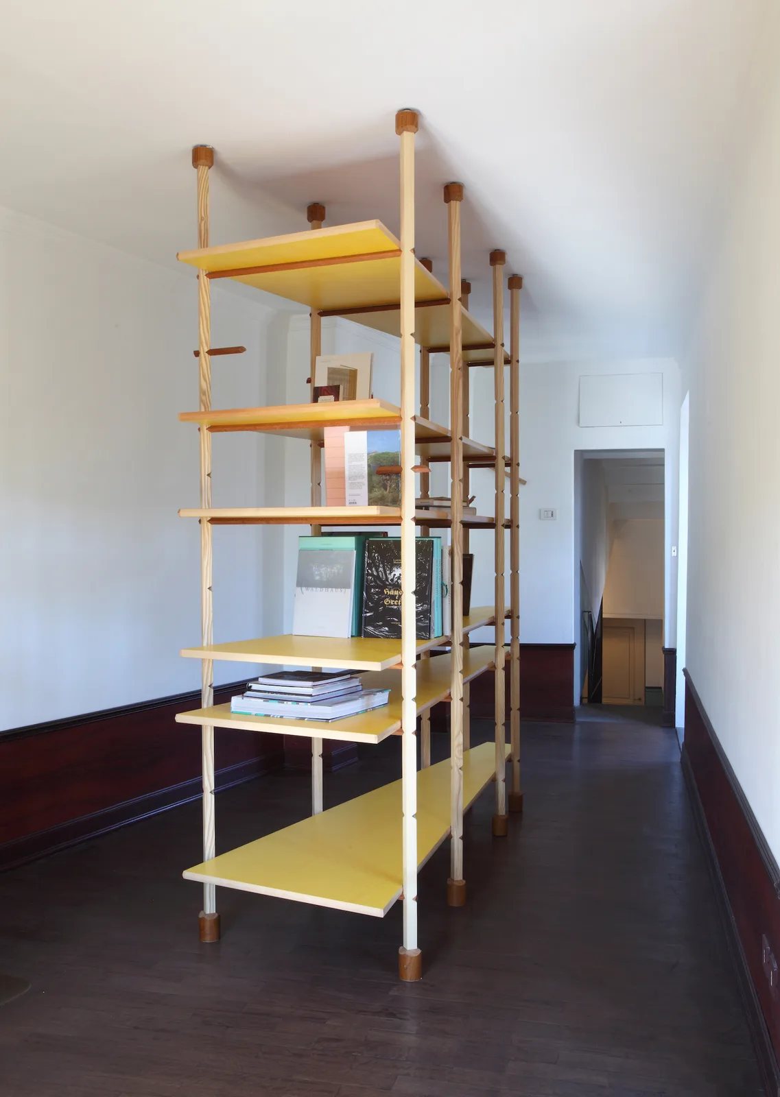 Untitled (Libreria)