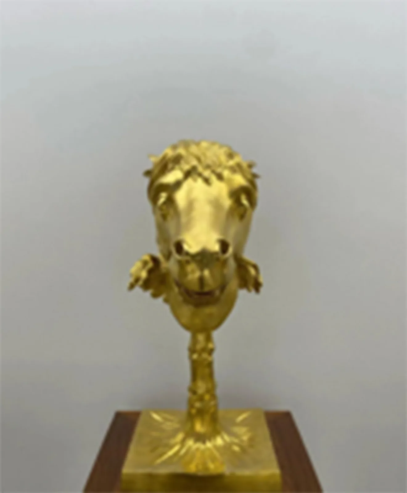 Cirle of Animals/Zodiac Heads (Gold) Hourse