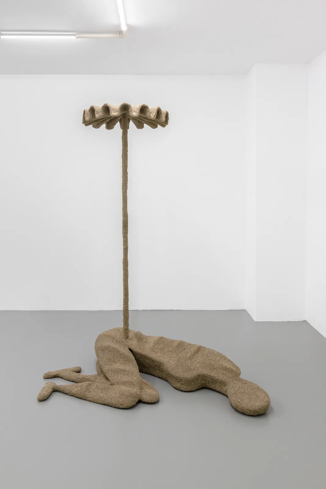 Recumbent Figure n.2