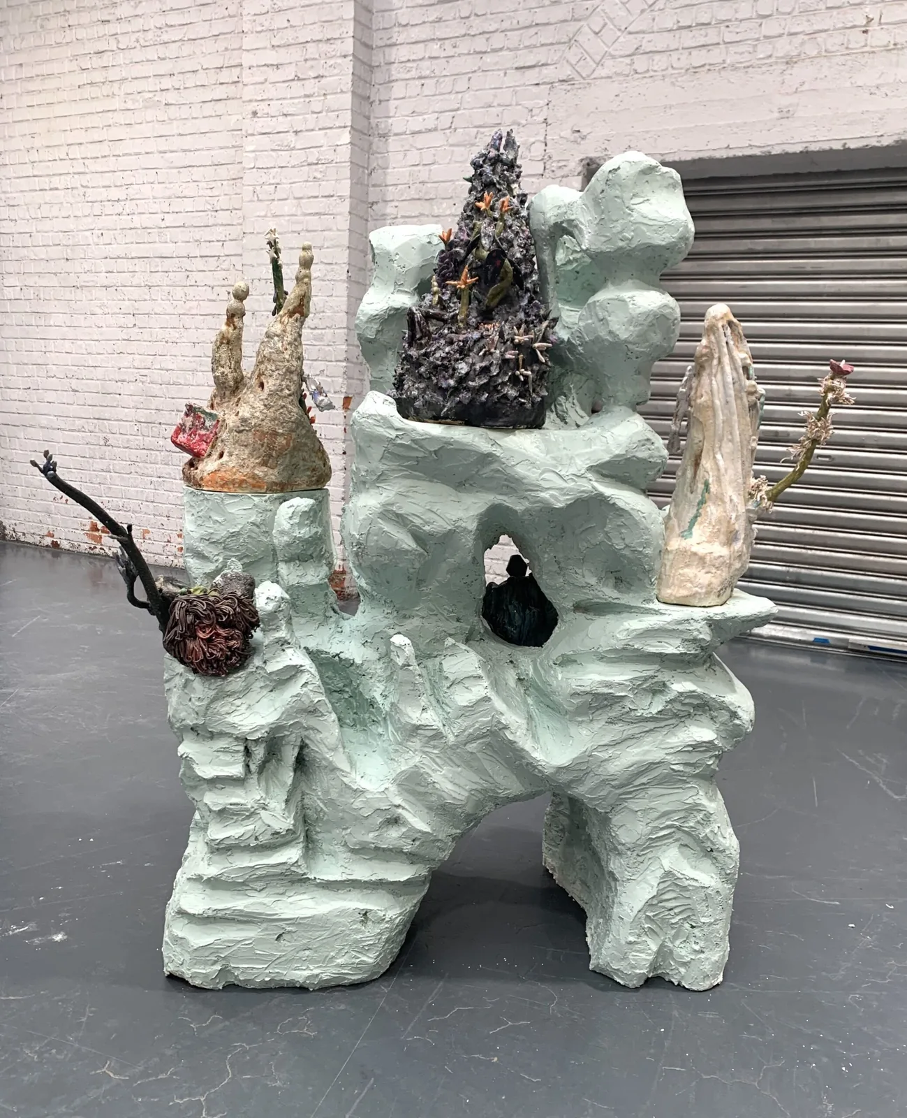 Une Concrétion glaciale (An Icy Concretion)