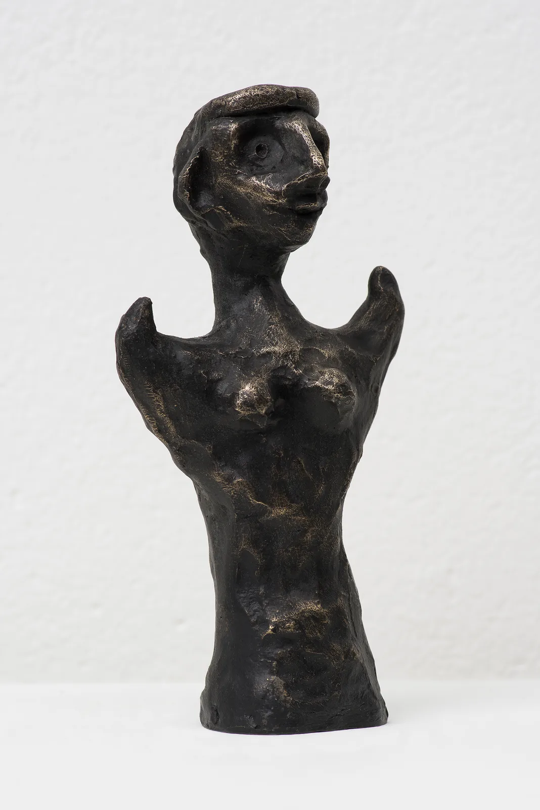 Ana Mazzei, Godiva 01